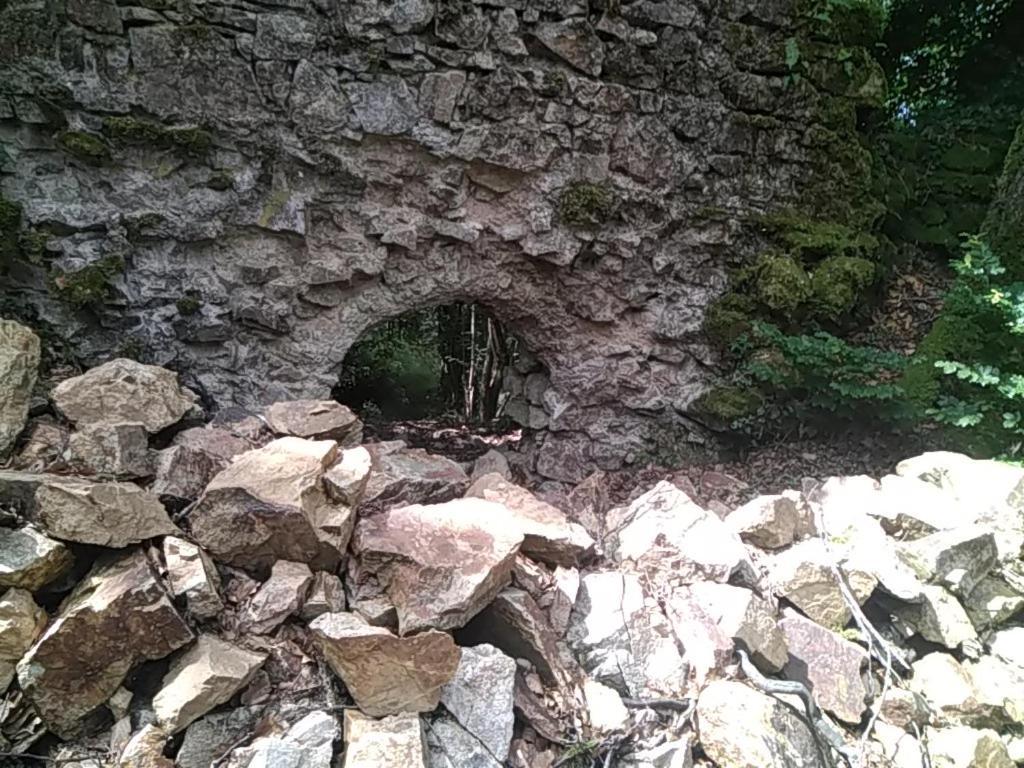 Camping La Foret Du Morvan Larochemillay Exterior foto