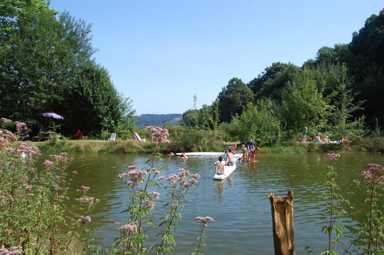 Camping La Foret Du Morvan Larochemillay Exterior foto